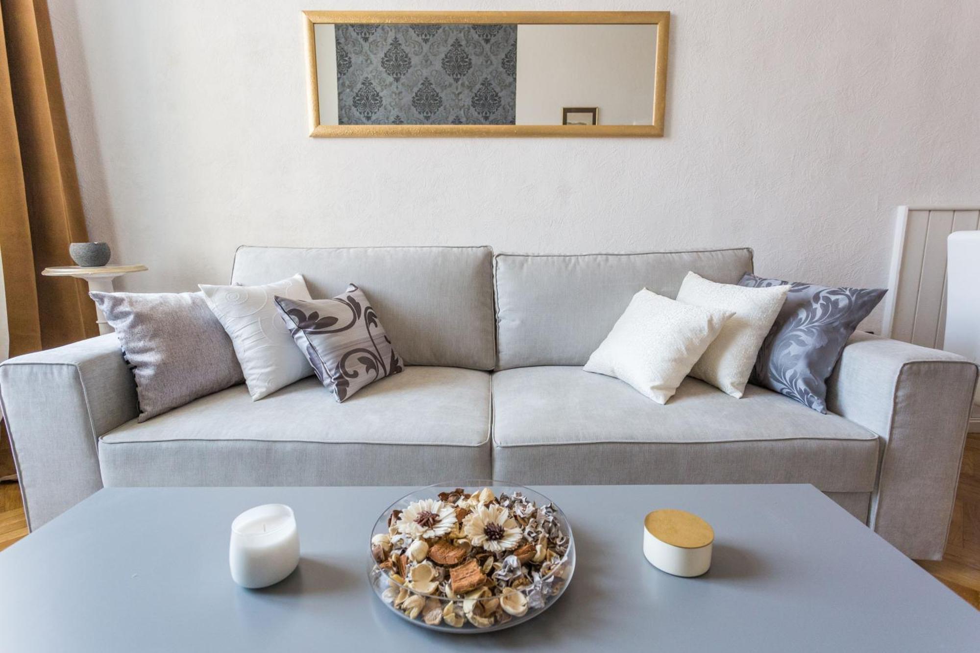Apartment Katarina By Blueapartments Zágráb Kültér fotó