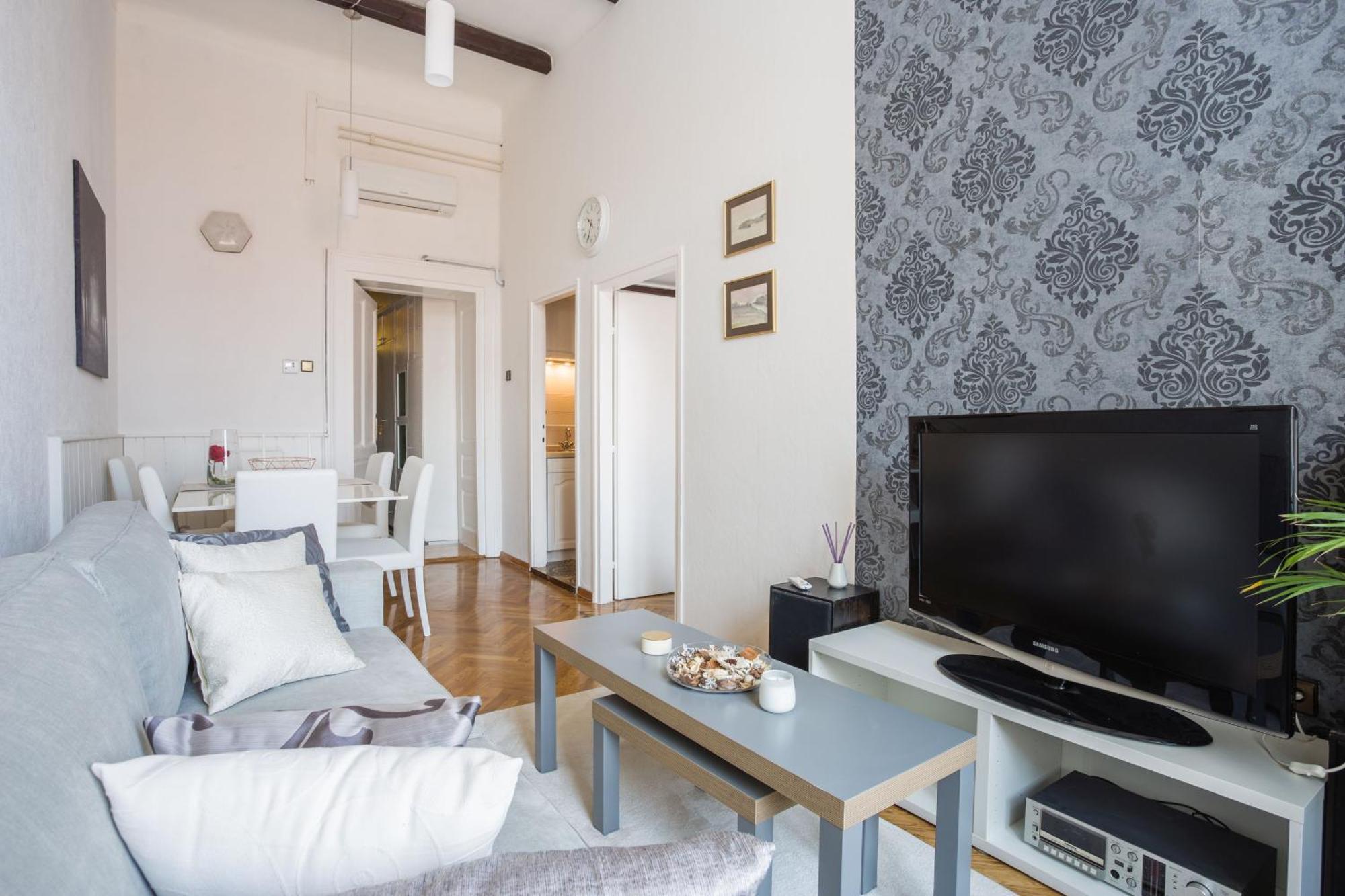 Apartment Katarina By Blueapartments Zágráb Kültér fotó
